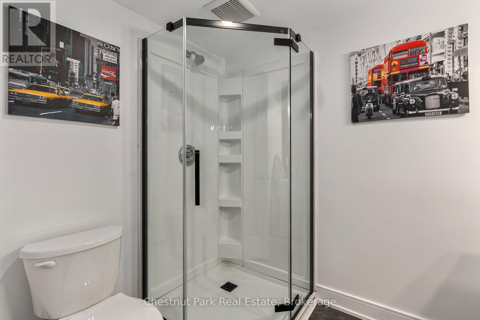 76 Selkirk Drive, Huntsville, Ontario  P1H 0C6 - Photo 32 - X12293134