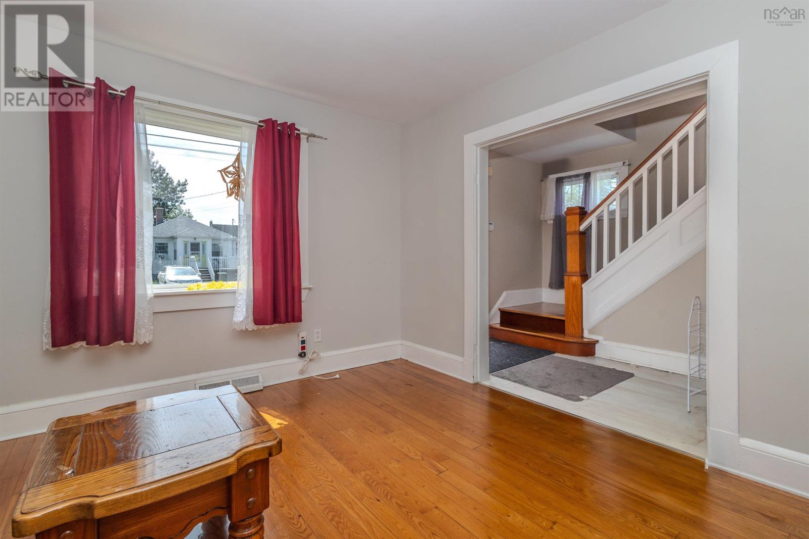 417 Chestnut Drive, Sydney, Nova Scotia  B1P 4Z1 - Photo 3 - 202518029