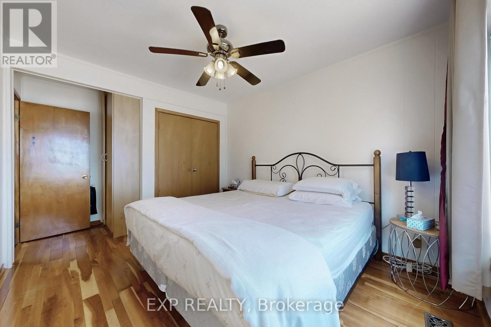 230 Lake Drive E, Georgina, Ontario  L4P 3E9 - Photo 24 - N12293133