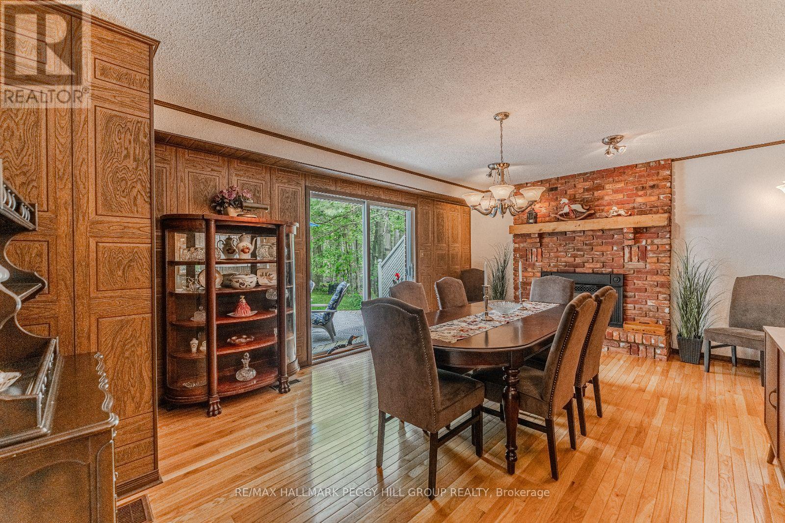 Property at 102 TUDHOPE BOULEVARD image 4
