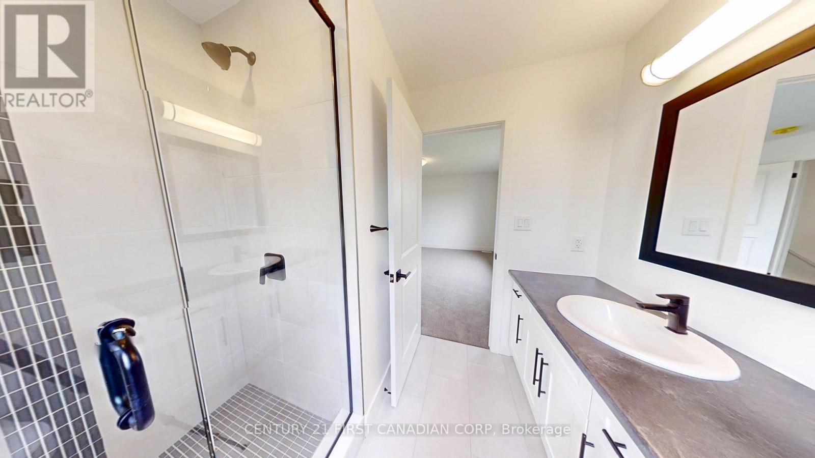 1225 Tulloch Avenue, London South, Ontario  N6M 0L8 - Photo 10 - X12286890