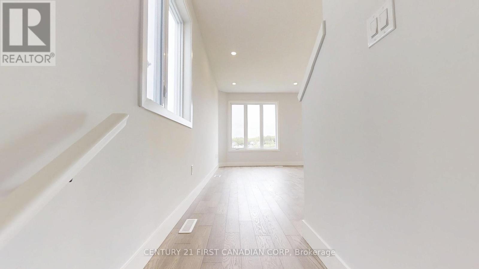 1221 Tulloch Avenue, London South, Ontario  N6M 0L8 - Photo 5 - X12286891