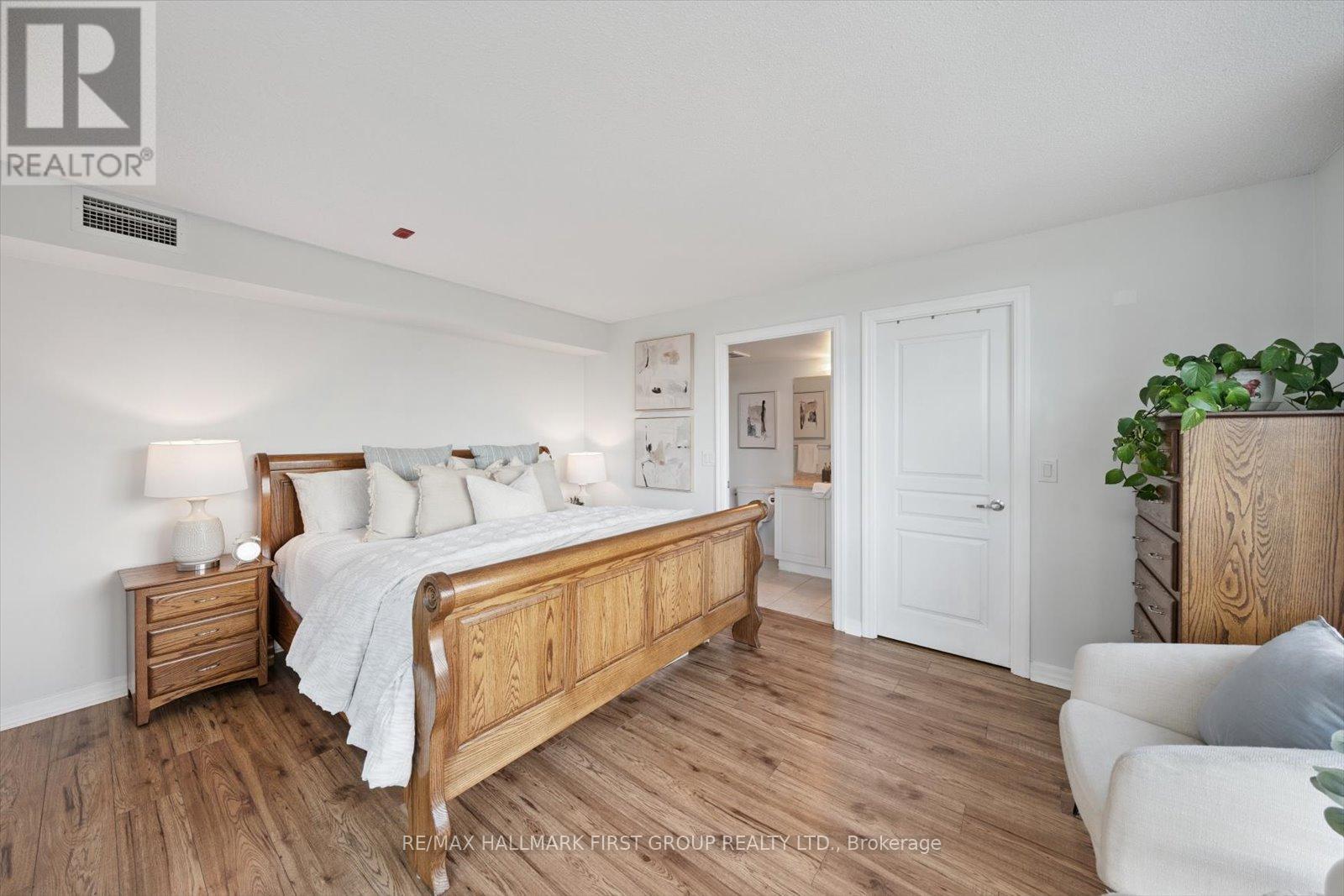 512 - 1600 Charles Street, Whitby, Ontario  L1N 0G4 - Photo 20 - E12293217