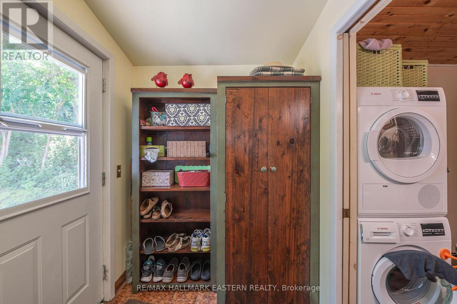1245 Glen Ross Road, Quinte West (Frankford Ward), Ontario  K0K 2C0 - Photo 4 - X12293149