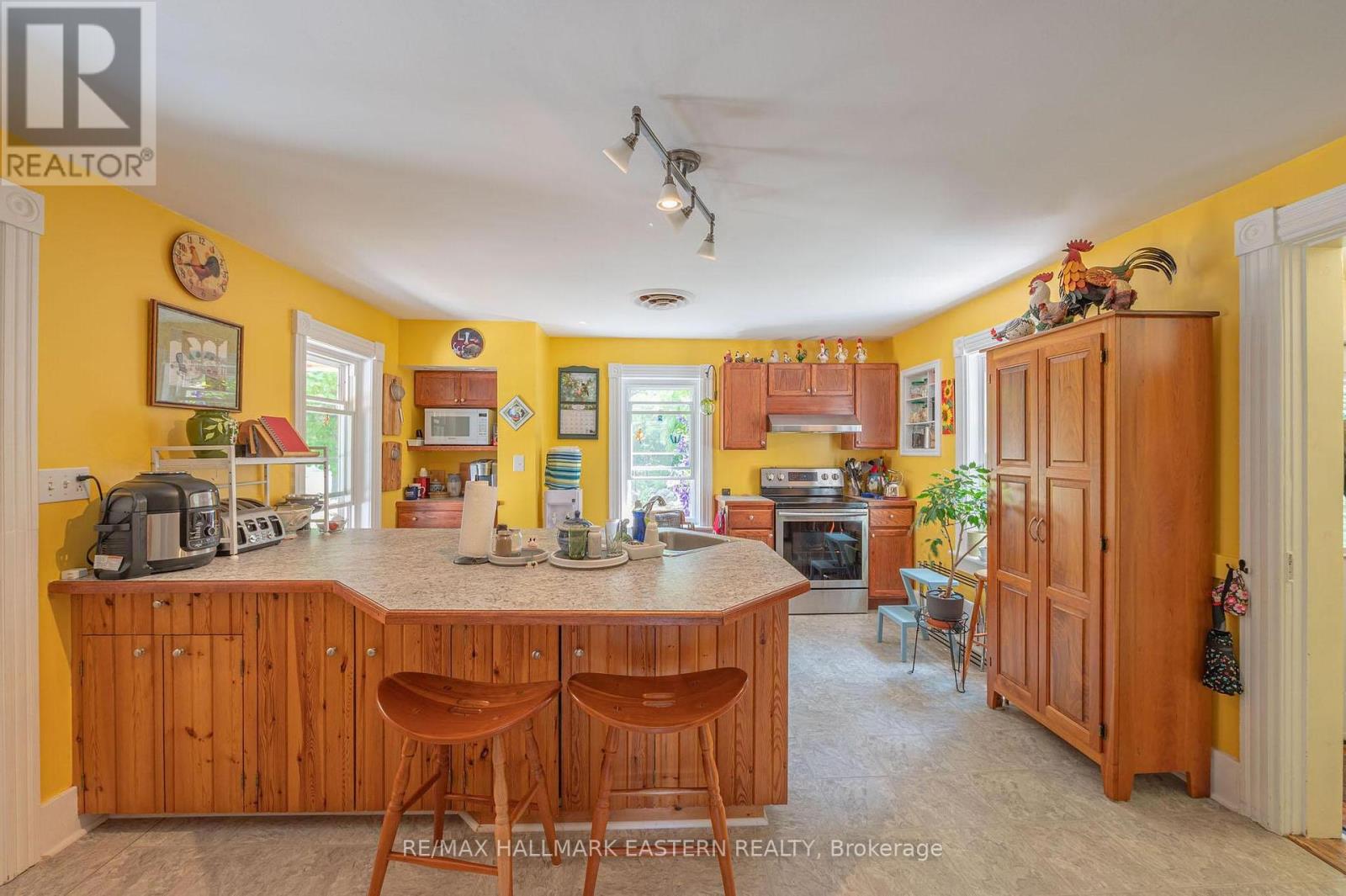 1245 Glen Ross Road, Quinte West (Frankford Ward), Ontario  K0K 2C0 - Photo 9 - X12293149