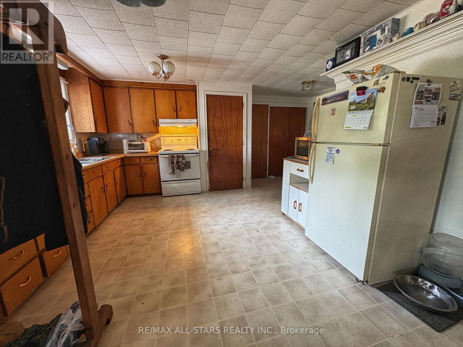 309 Kenrei Road, Kawartha Lakes, Ontario  K9V 4R1 - Photo 7 - X12293167
