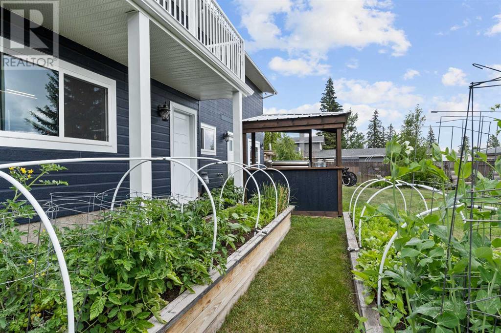 Property at 4727 Sakwatamau Drive image 5
