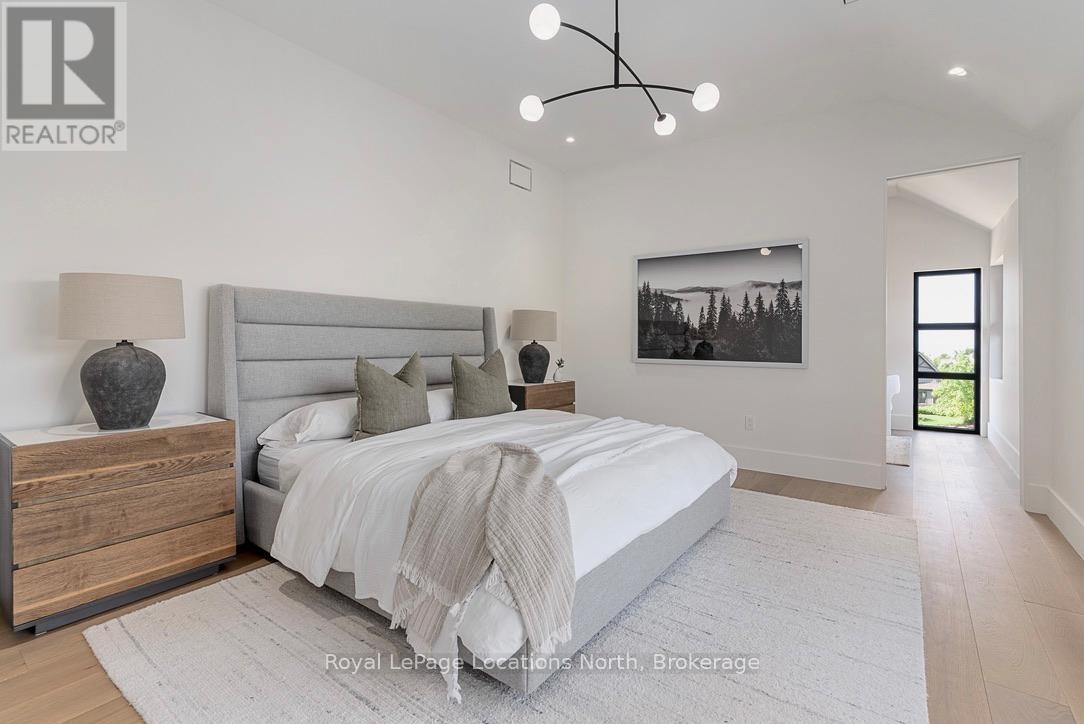 104 Maryward Crescent, Blue Mountains, Ontario  N0H 1J0 - Photo 30 - X12293188