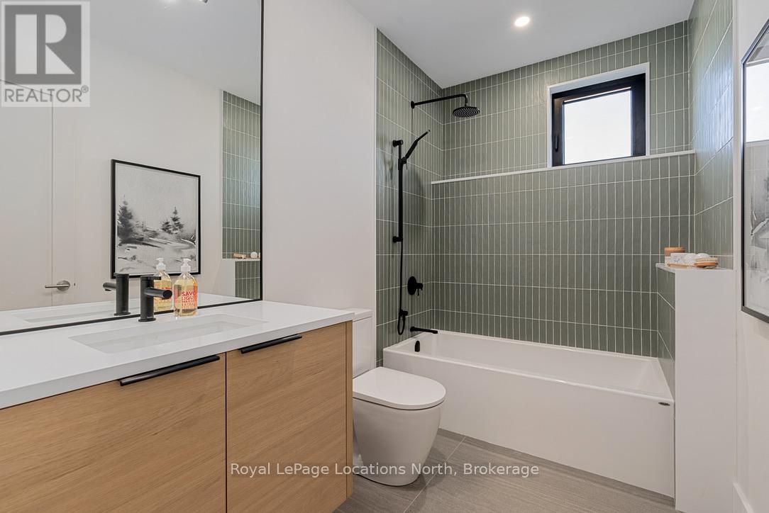 104 Maryward Crescent, Blue Mountains, Ontario  N0H 1J0 - Photo 45 - X12293188