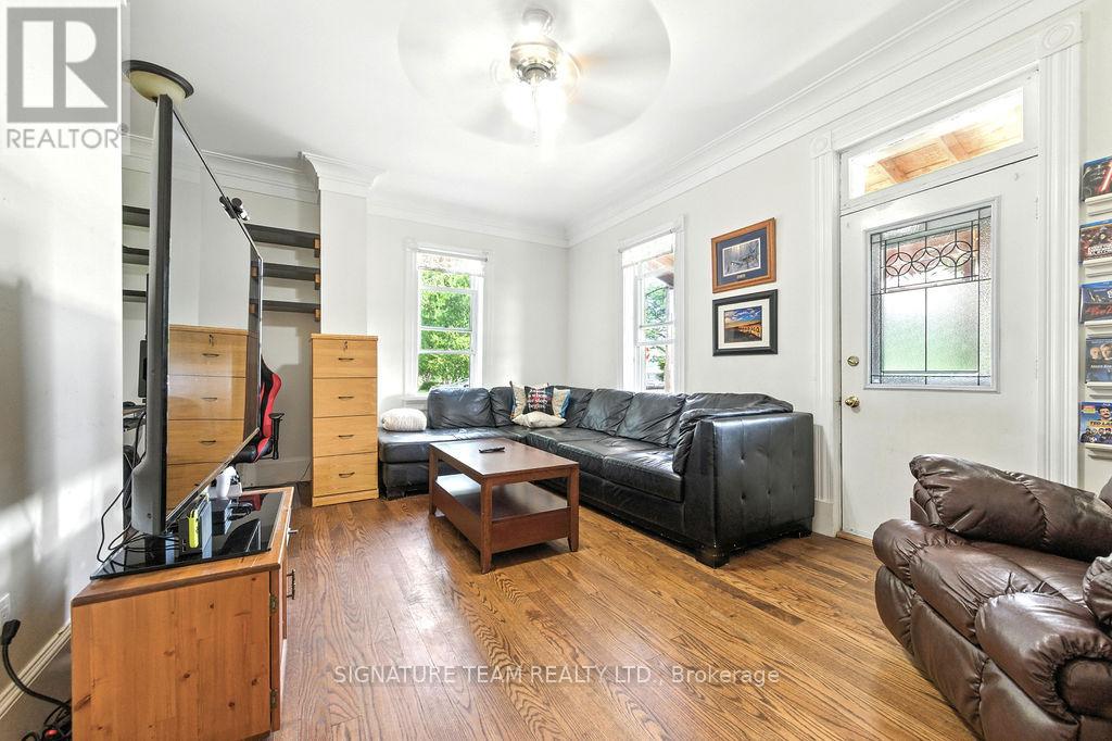 48 Alice Street, Bonnechere Valley, Ontario  K0J 1T0 - Photo 18 - X12293201