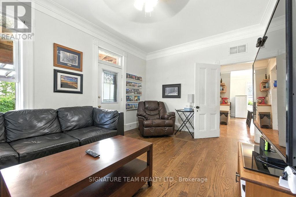 48 Alice Street, Bonnechere Valley, Ontario  K0J 1T0 - Photo 19 - X12293201