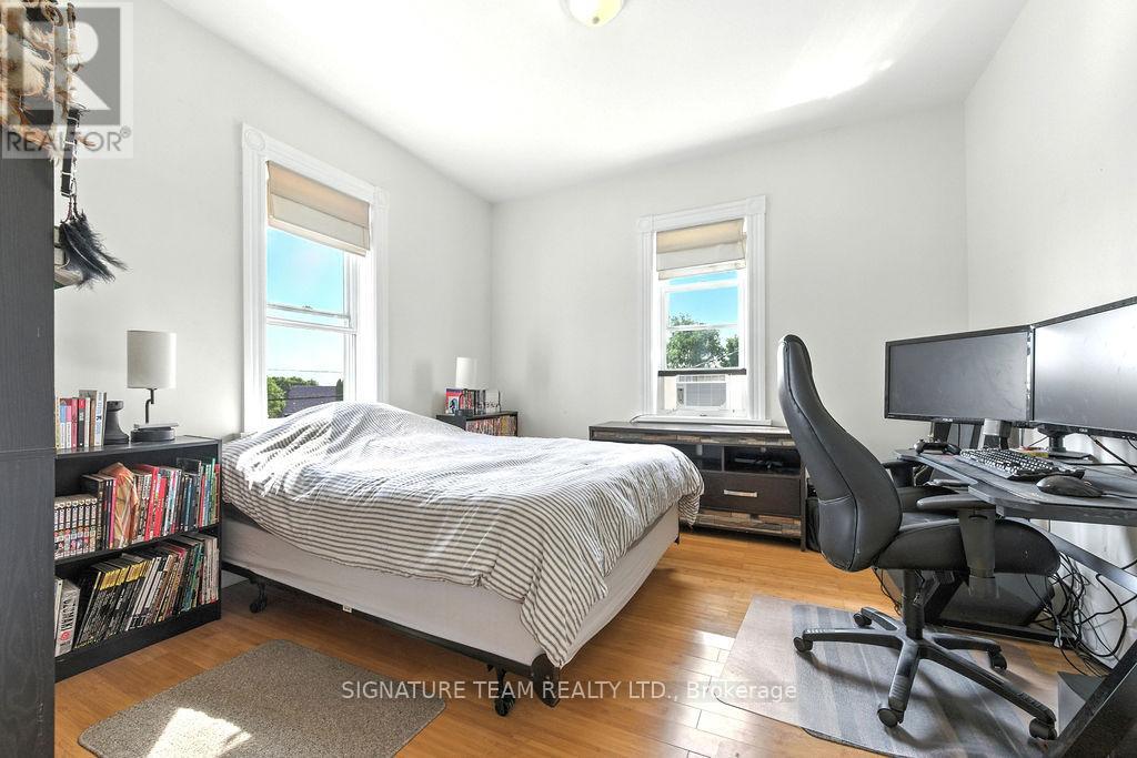 48 Alice Street, Bonnechere Valley, Ontario  K0J 1T0 - Photo 25 - X12293201