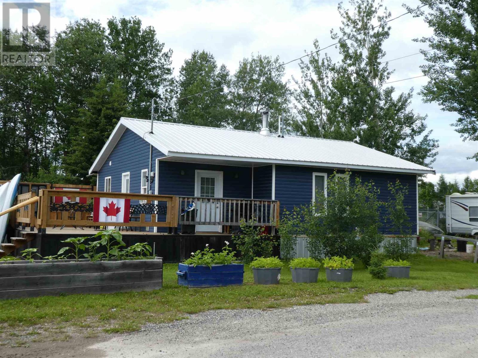 300 Second Ave Sw, Geraldton, Ontario  P0T 1M0 - Photo 1 - TB252200