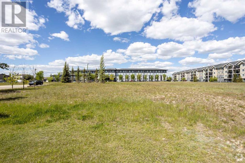 2, 2660 22 Street, Red Deer, Alberta  T4R 0K8 - Photo 1 - A2198279
