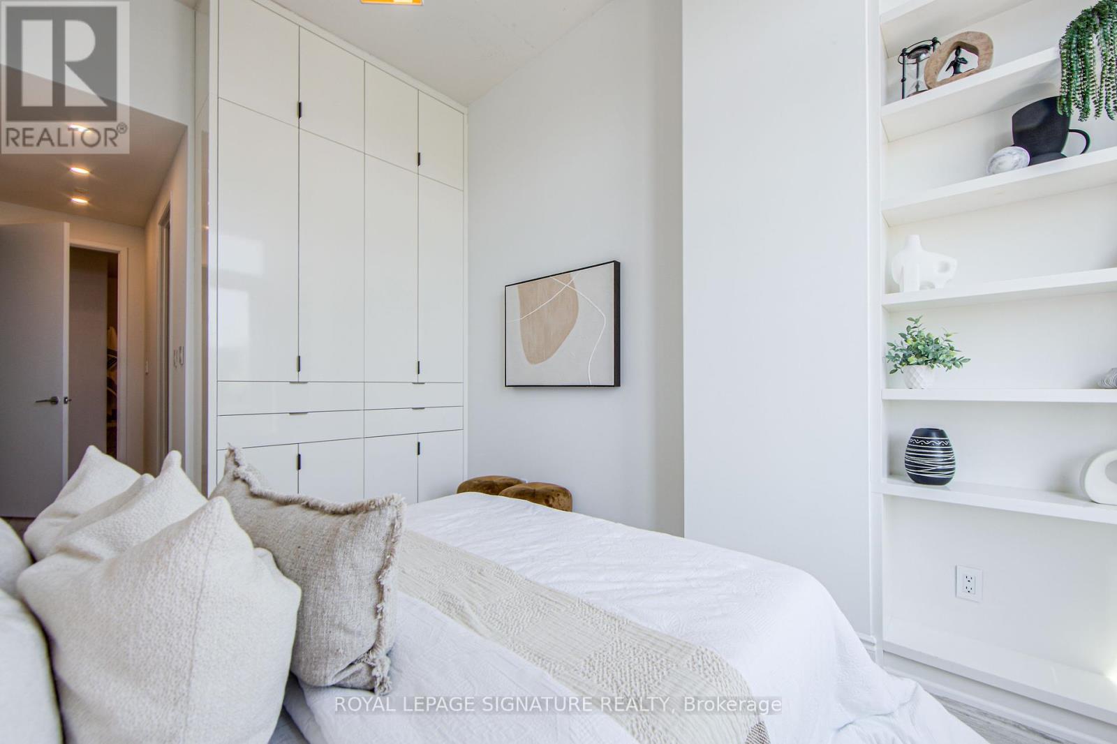 615 - 380 Macpherson Avenue, Toronto, Ontario  M4V 3E3 - Photo 21 - C12283177