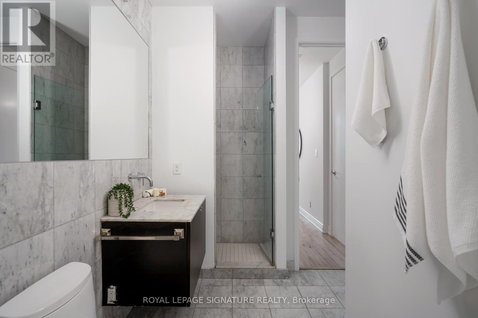 615 - 380 Macpherson Avenue, Toronto, Ontario  M4V 3E3 - Photo 24 - C12283177