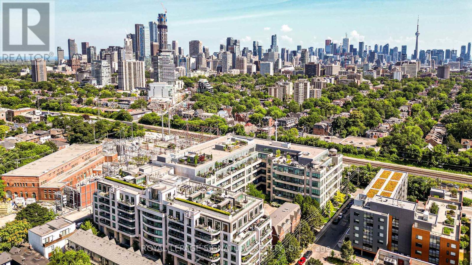 Property at 615 - 380 MACPHERSON AVENUE image 4