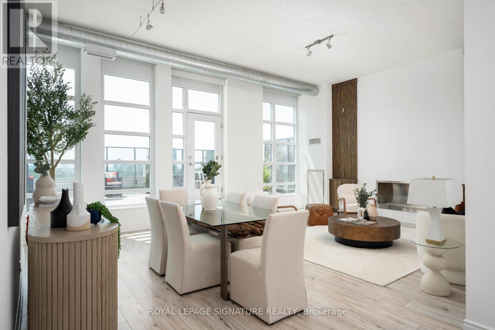 615 - 380 Macpherson Avenue, Toronto, Ontario  M4V 3E3 - Photo 8 - C12283177
