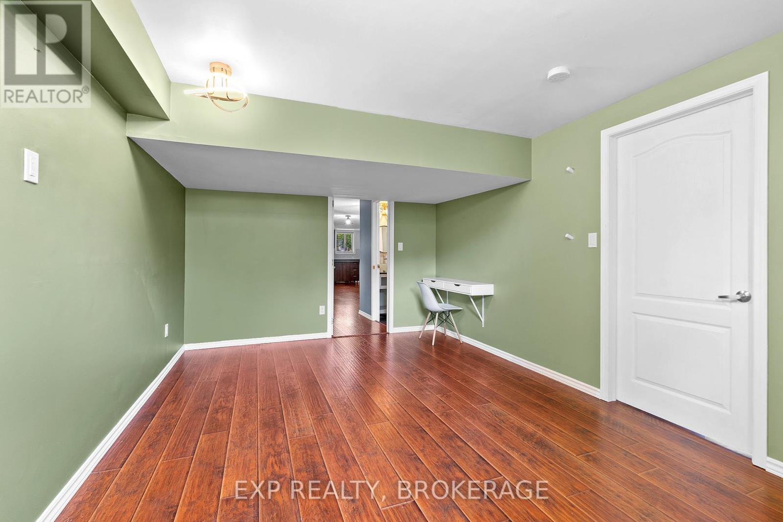 926 Cresthill Street, Kingston, Ontario  K7P 1H7 - Photo 37 - X12293382