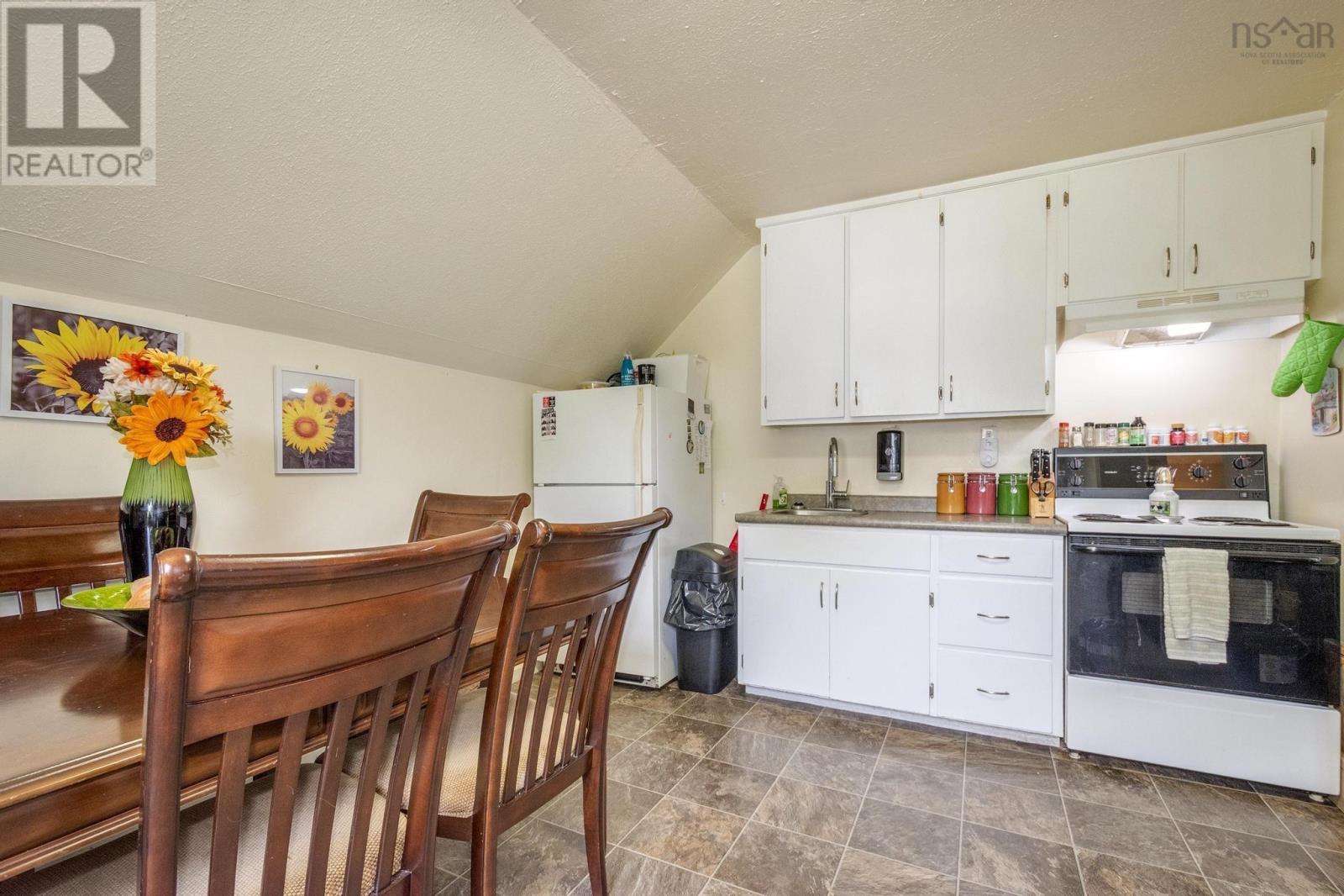 3675 Highway 3, Brooklyn, Nova Scotia  B0J 1H0 - Photo 38 - 202517941