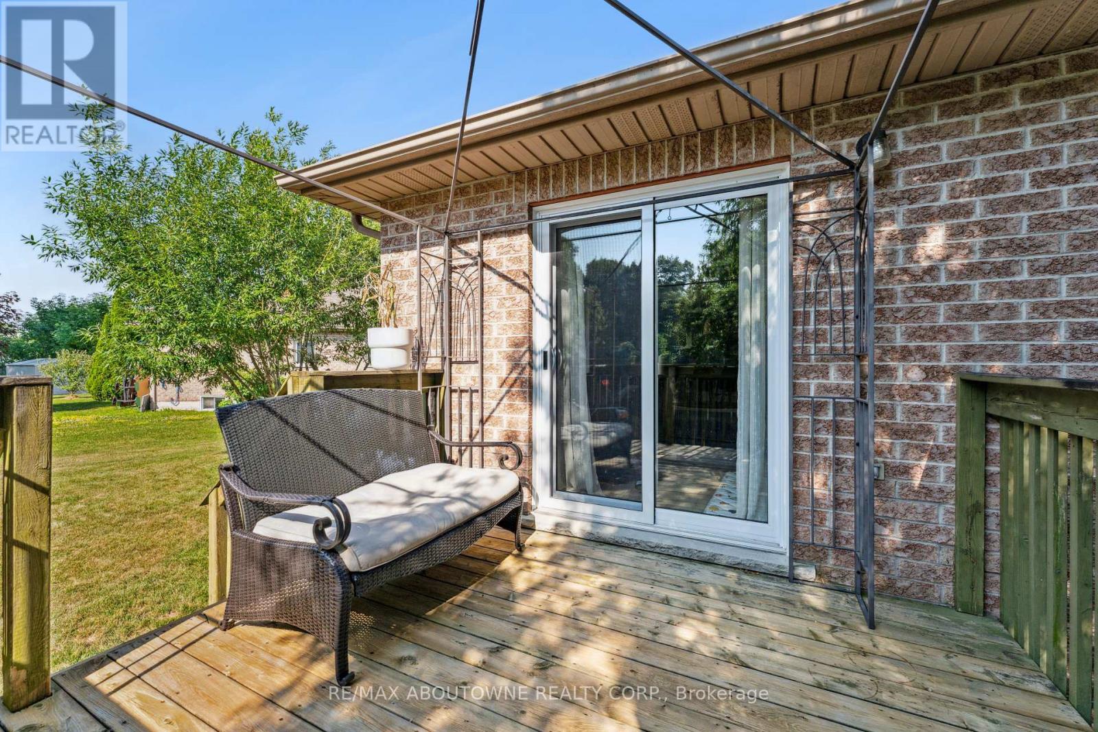 66 Bridgewater Court, Welland (N. Welland), Ontario  L3C 7M6 - Photo 19 - X12291101