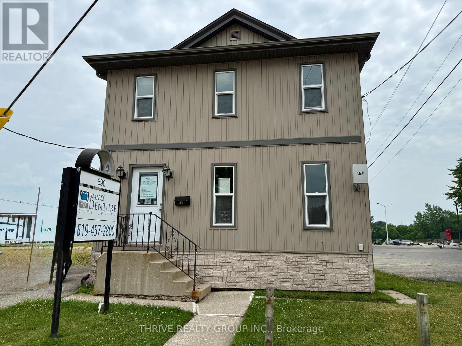 690 HALE STREET, London East, Ontario