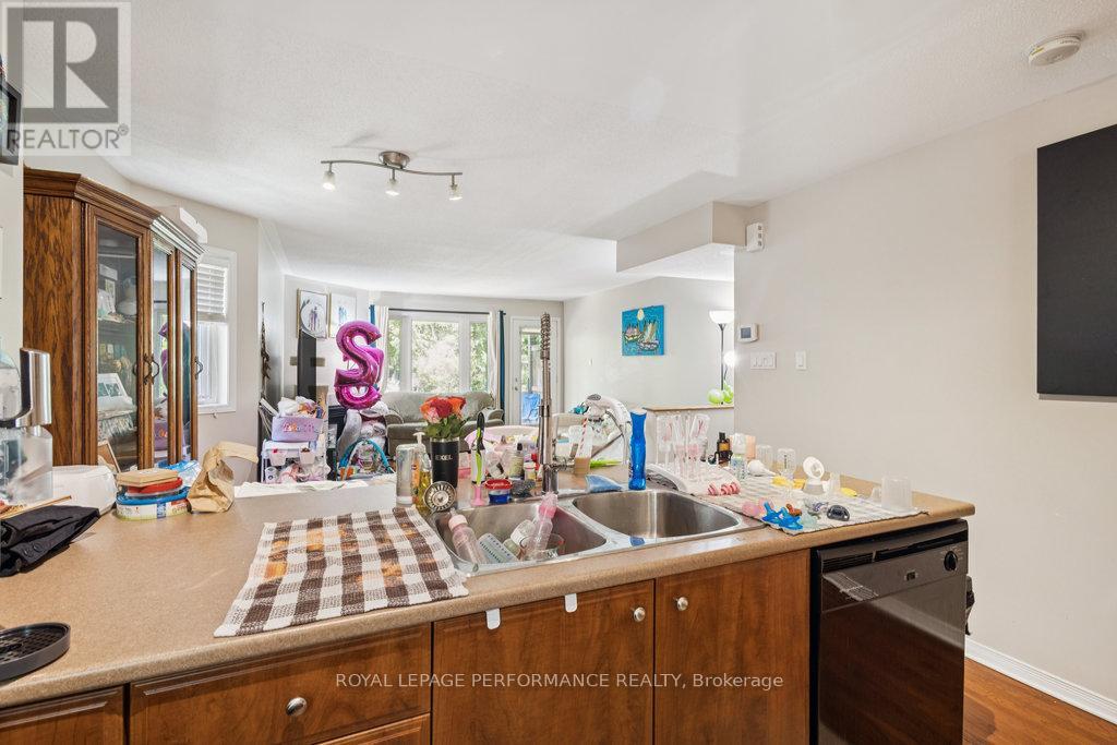 5 - 67 Steele Park Private, Ottawa, Ontario  K1J 0J2 - Photo 15 - X12293316