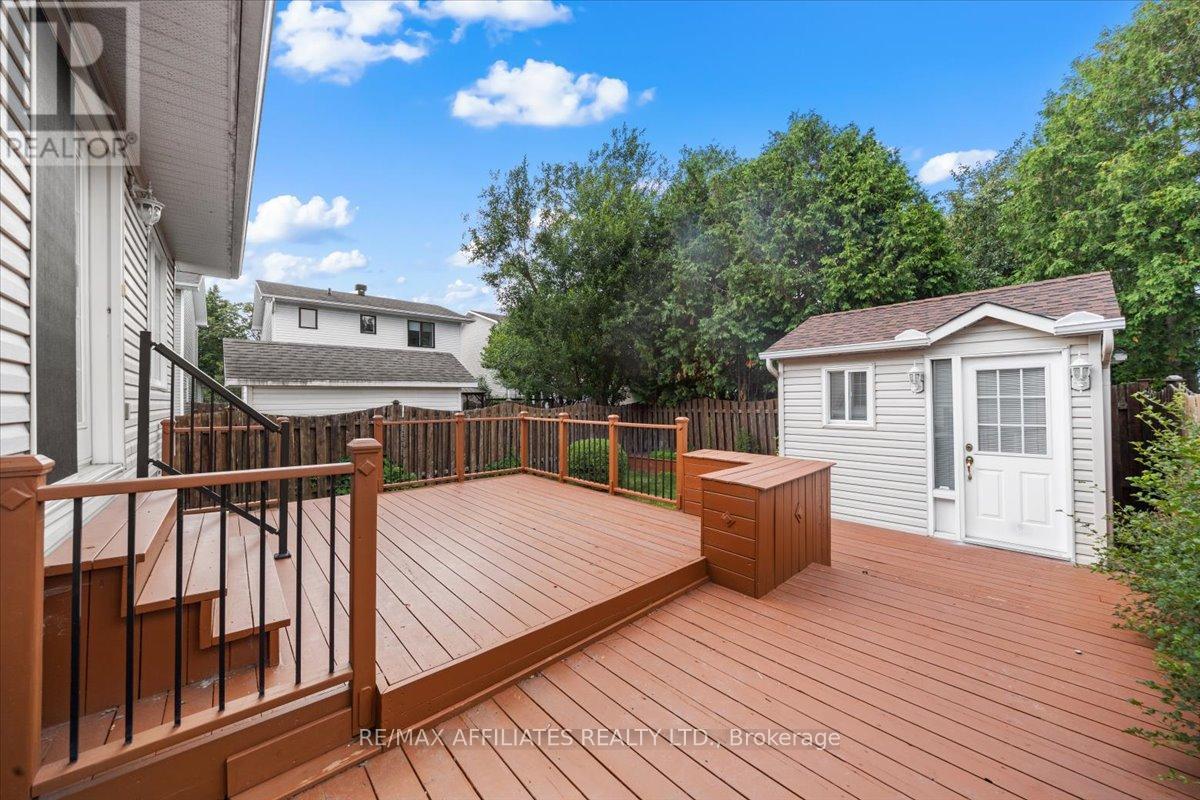1694 Toulouse Crescent, Ottawa, Ontario  K1C 6K3 - Photo 38 - X12293379