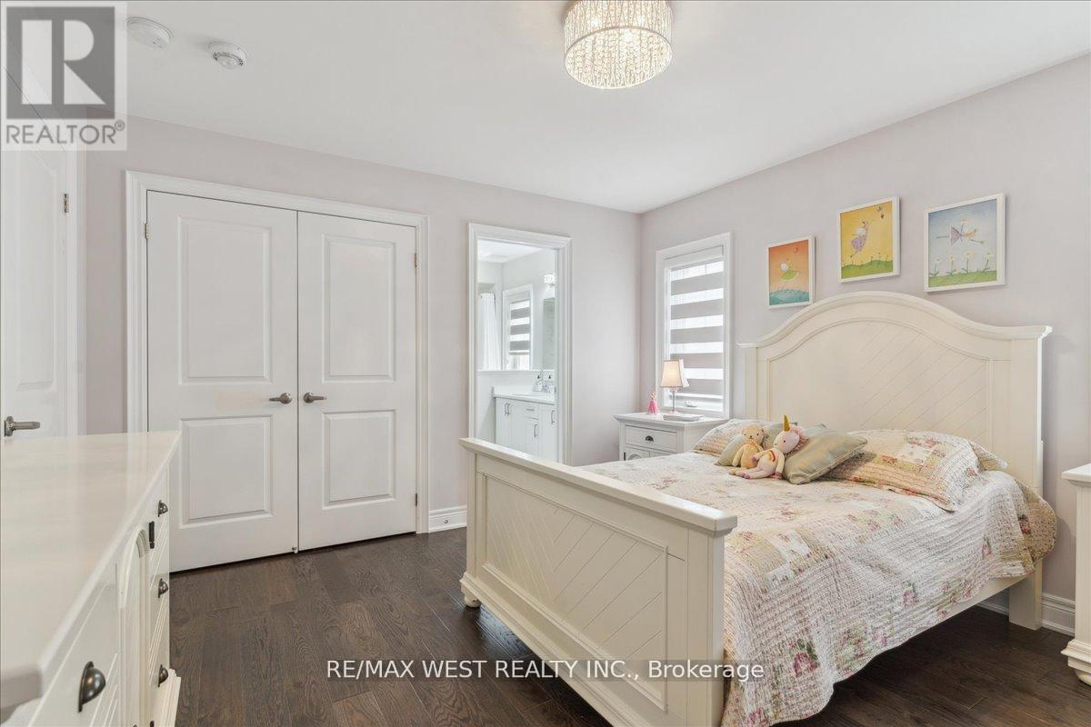 39 Condor Way, Vaughan (Kleinburg), Ontario  L4H 4N1 - Photo 19 - N12293190