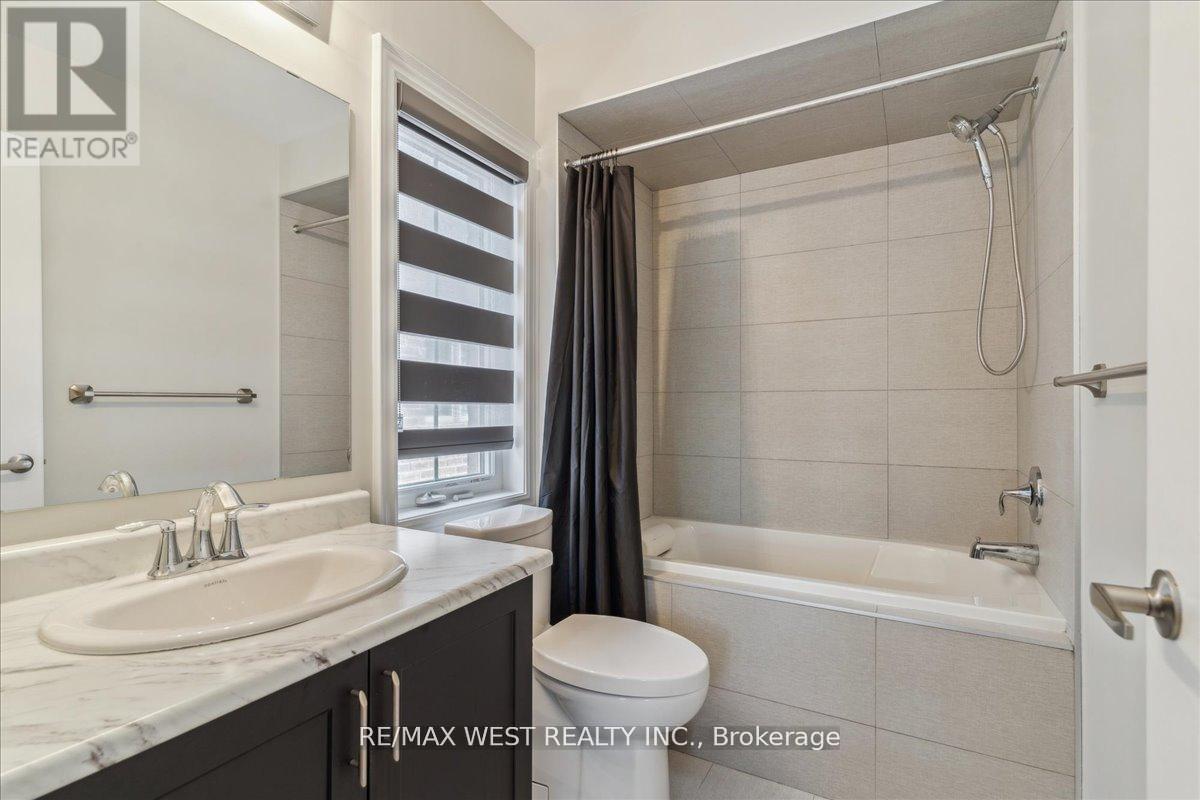 39 Condor Way, Vaughan (Kleinburg), Ontario  L4H 4N1 - Photo 24 - N12293190