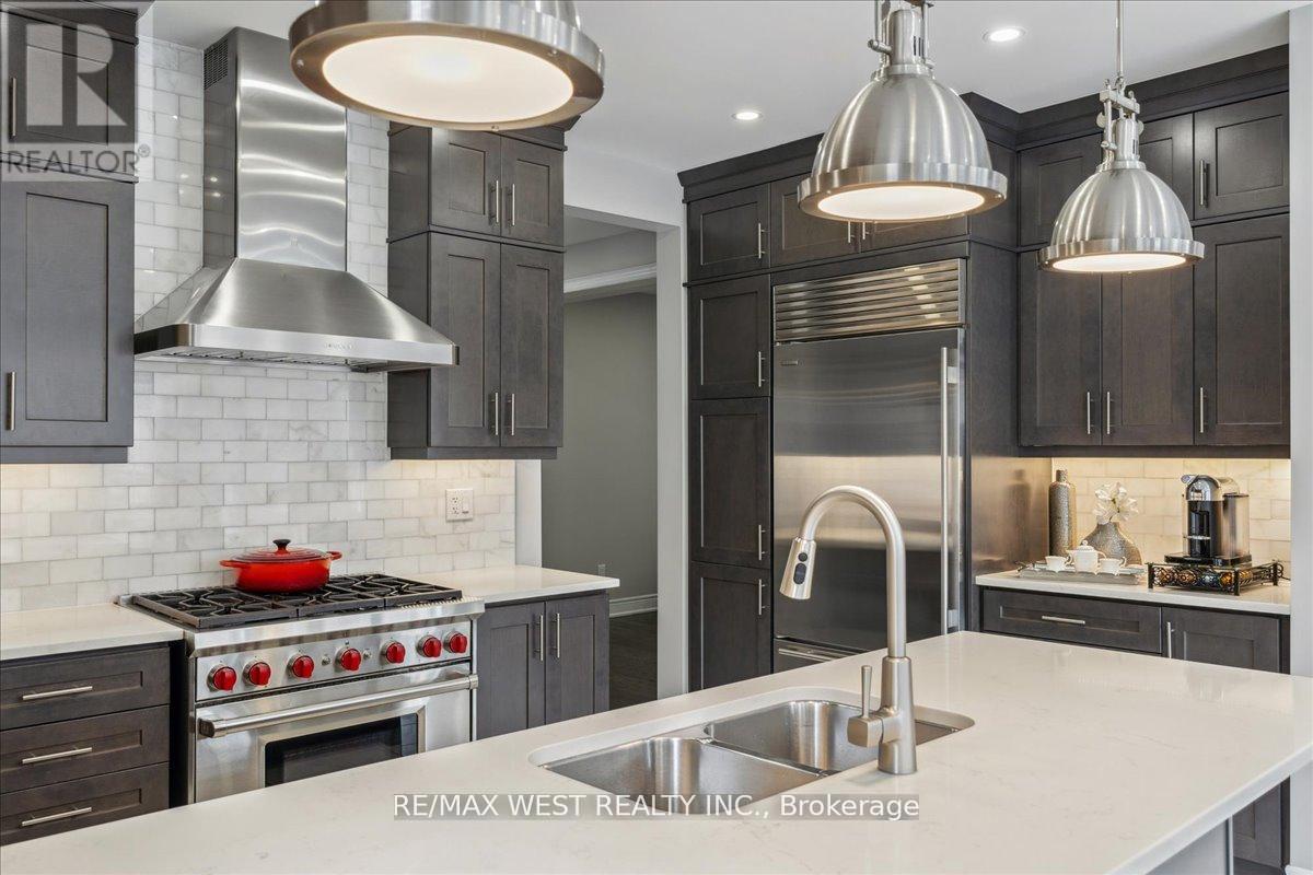 39 Condor Way, Vaughan (Kleinburg), Ontario  L4H 4N1 - Photo 8 - N12293190