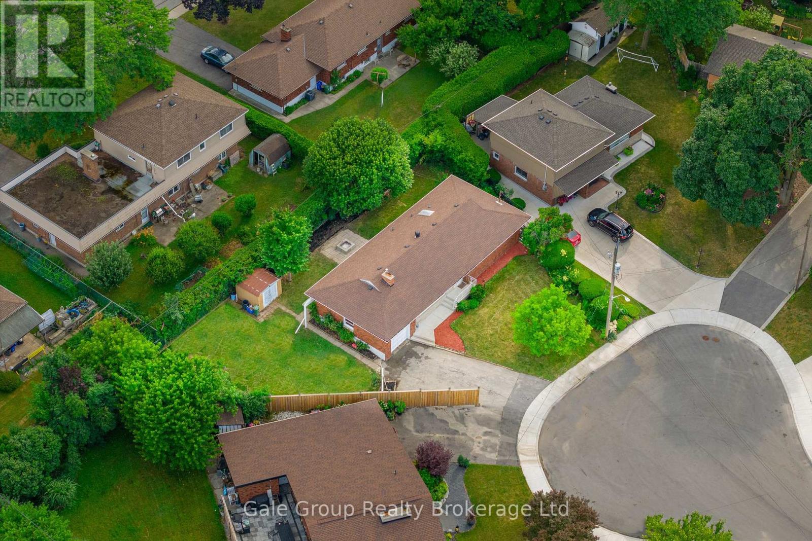 Property at 15 KELVIN COURT image 5