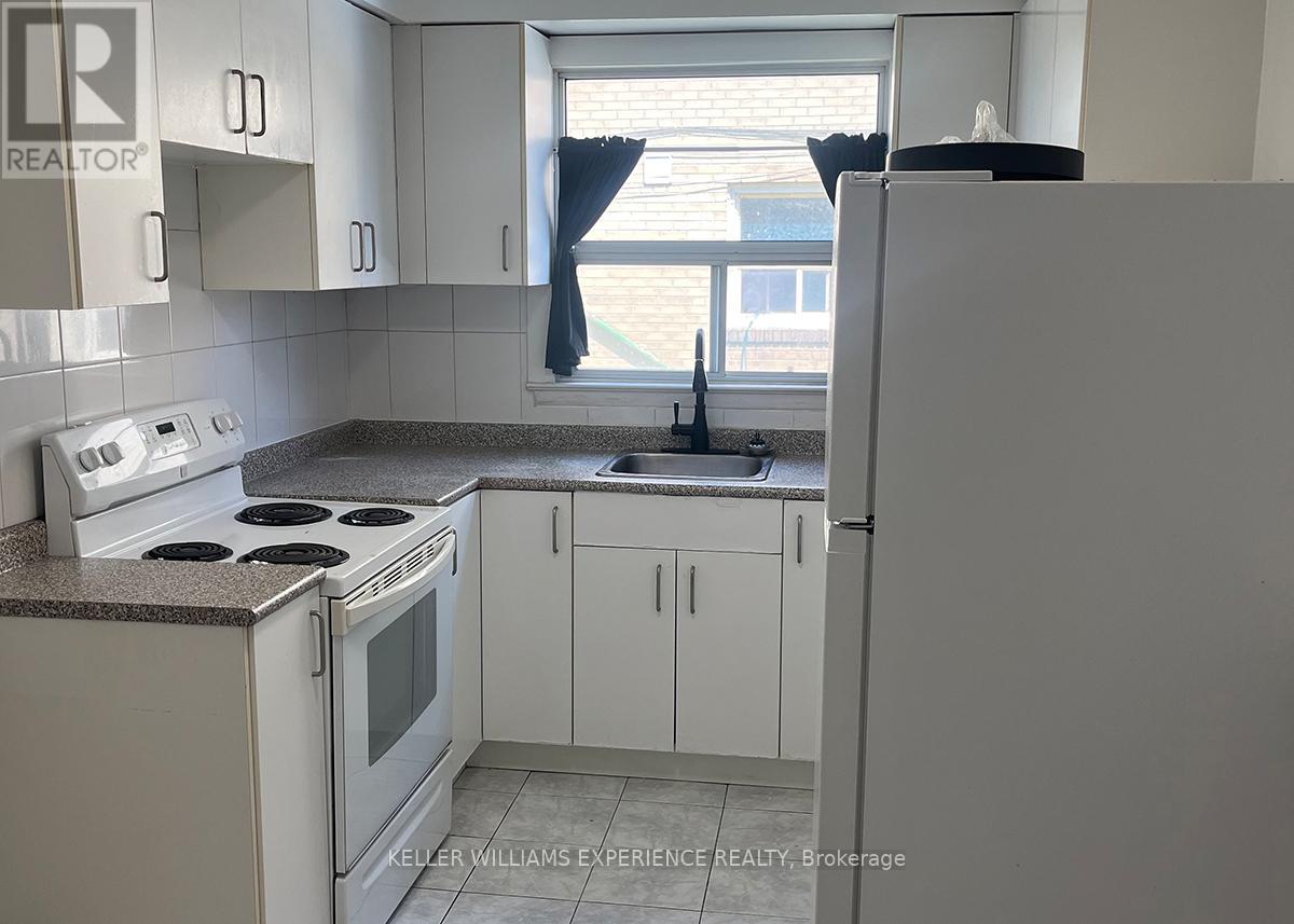 4 - 2251 Kipling Avenue, Toronto, Ontario  M9W 4L5 - Photo 3 - W12293171