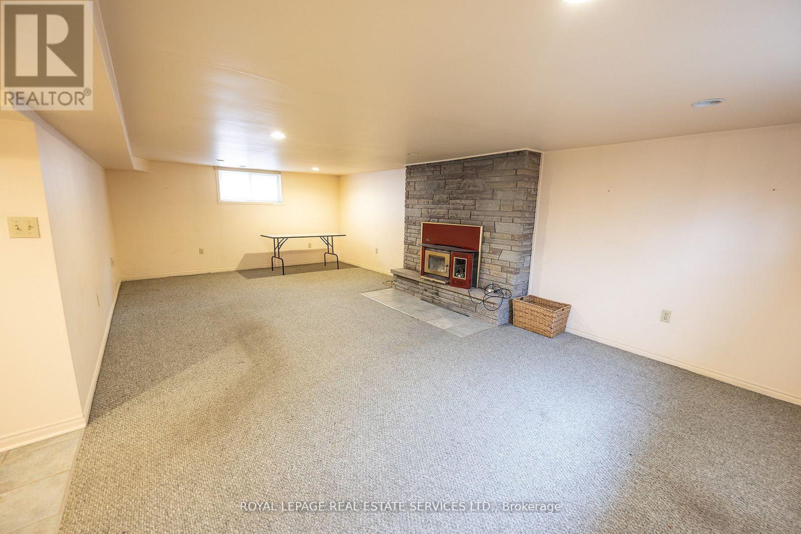 1361 Kenmuir Avenue, Mississauga, Ontario  L5G 4B3 - Photo 14 - W12293180