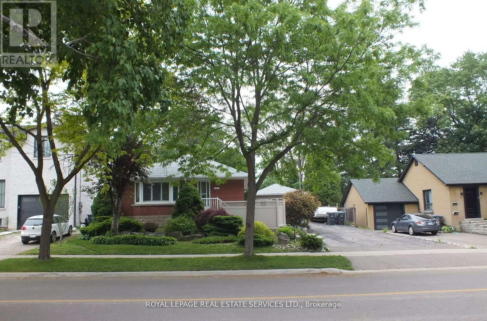 Property at 1361 KENMUIR AVENUE image 2