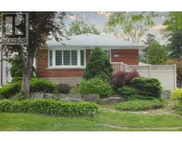 1361 Kenmuir Avenue, Mississauga (Mineola), Ca