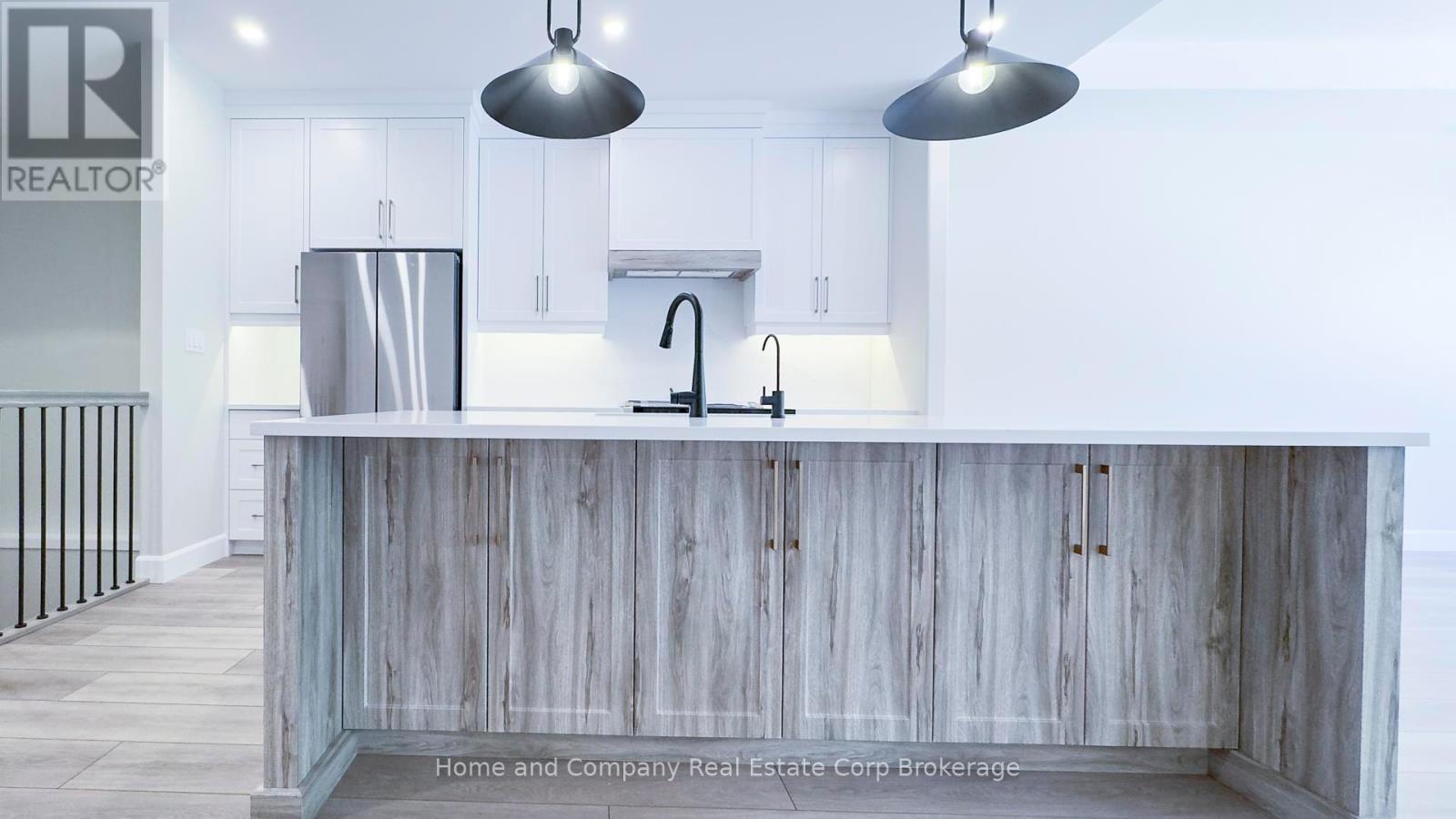 52 Deer Ridge Lane, Bluewater, Ontario  N0M 1G0 - Photo 13 - X12293324