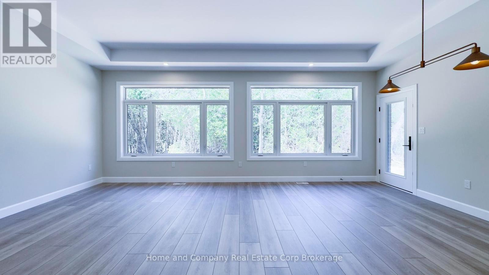 52 Deer Ridge Lane, Bluewater, Ontario  N0M 1G0 - Photo 16 - X12293324