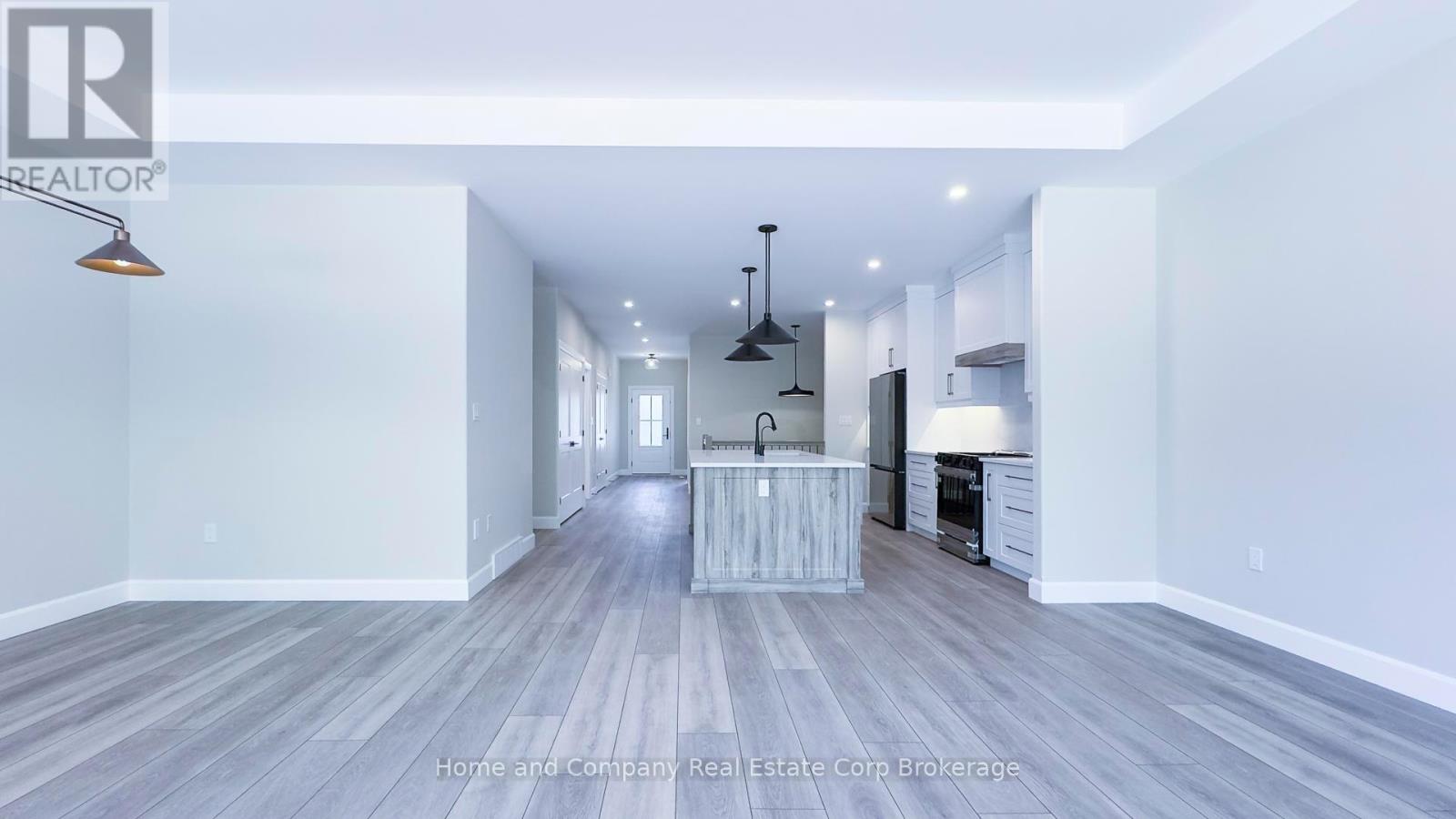 52 Deer Ridge Lane, Bluewater, Ontario  N0M 1G0 - Photo 20 - X12293324