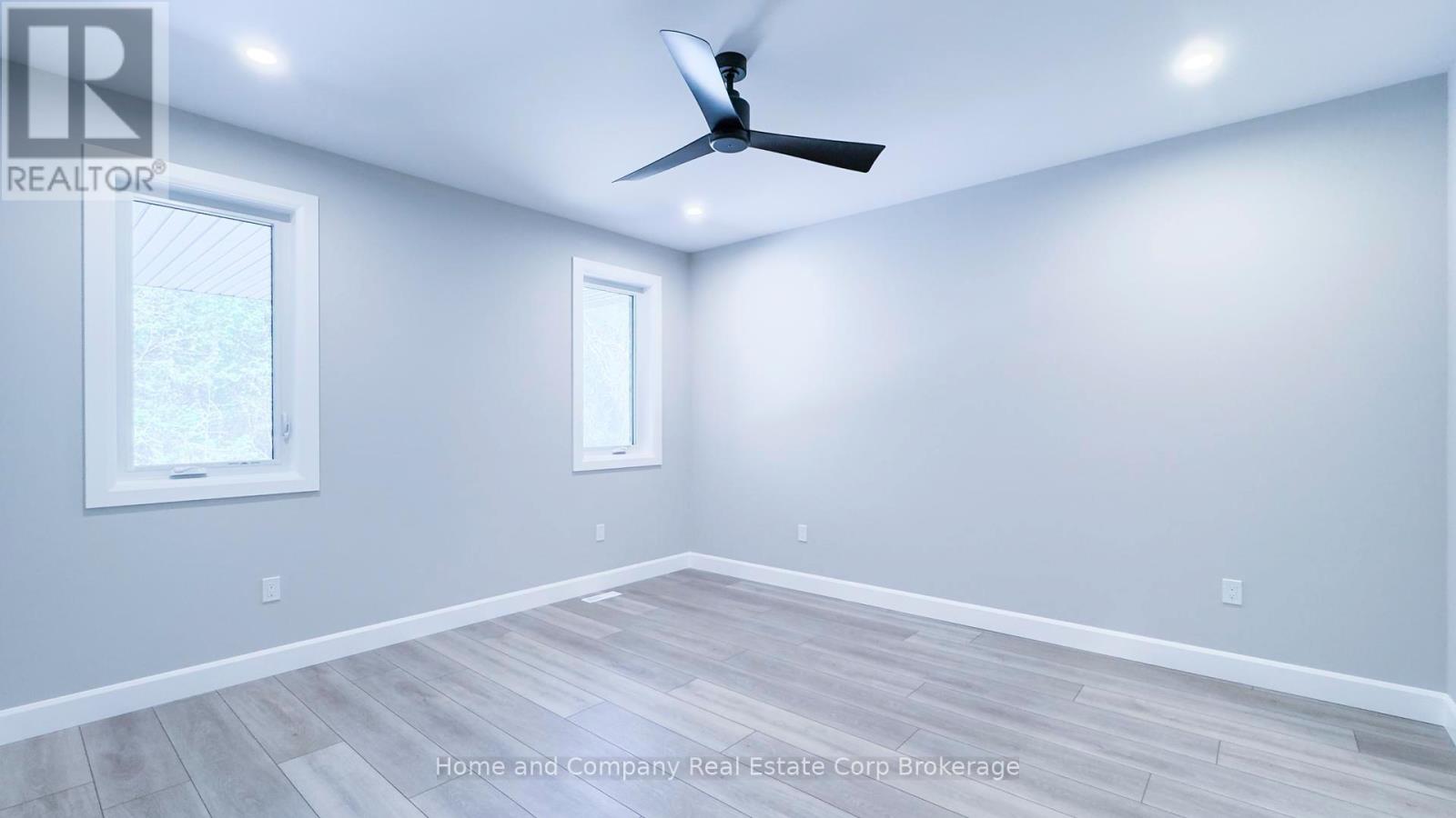 52 Deer Ridge Lane, Bluewater, Ontario  N0M 1G0 - Photo 21 - X12293324