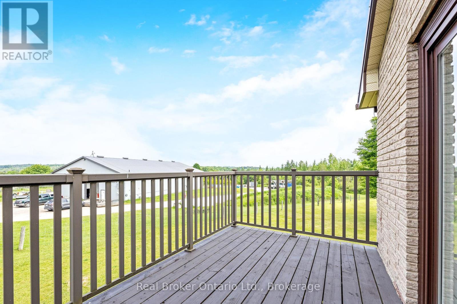 9412 Sideroad 17, Erin, Ontario  N0B 1Z0 - Photo 15 - X12293341