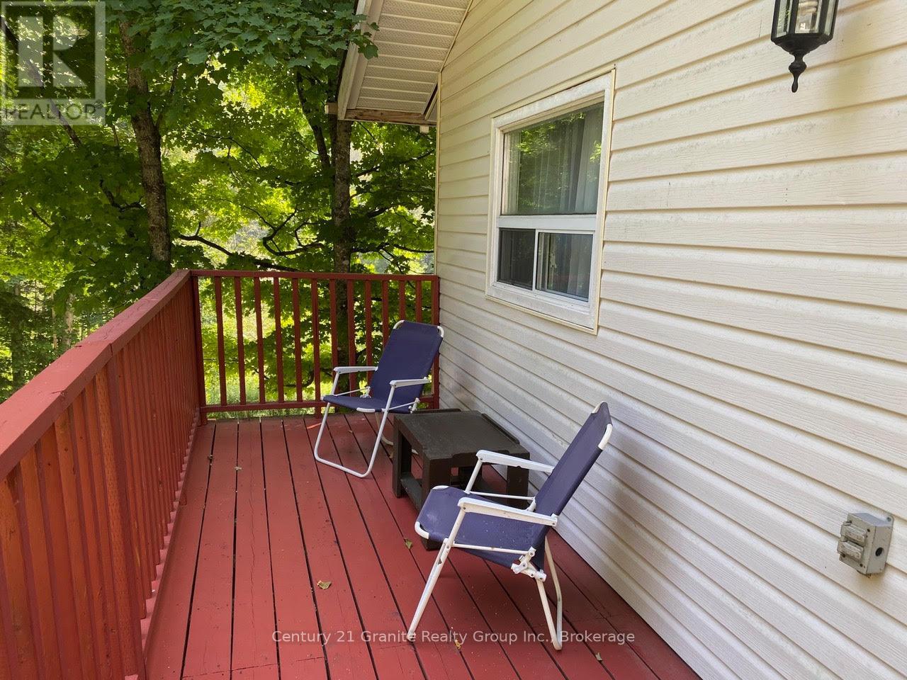 1013 Miskwabi Lake Road, Dysart Et Al, Ontario  K0M 1S0 - Photo 16 - X12293344