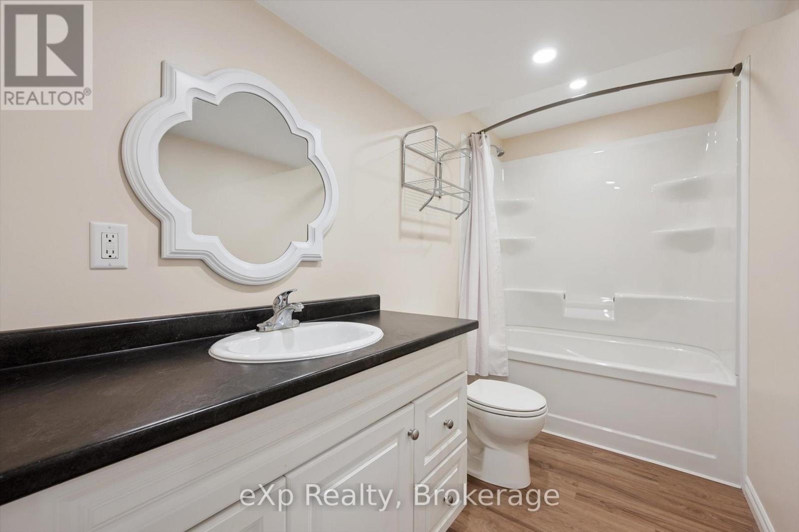 128 Winston Street, Guelph/eramosa, Ontario  N0B 2K0 - Photo 34 - X12293386