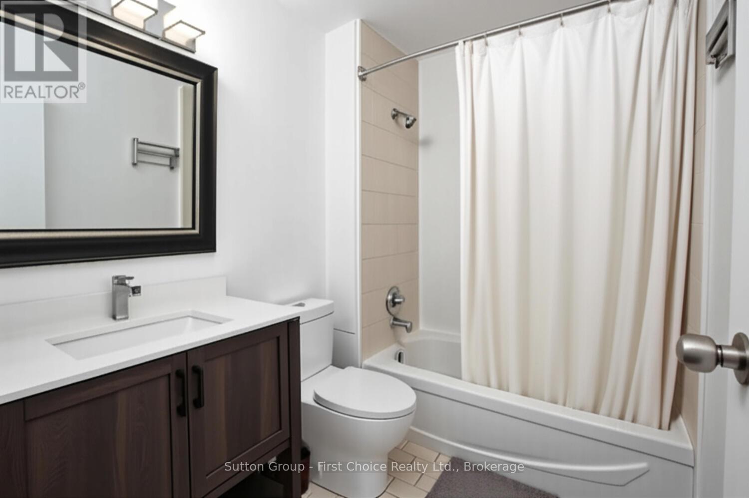 401 - 11 Cobourg Street, Stratford, Ontario  N5A 3E4 - Photo 13 - X12293398