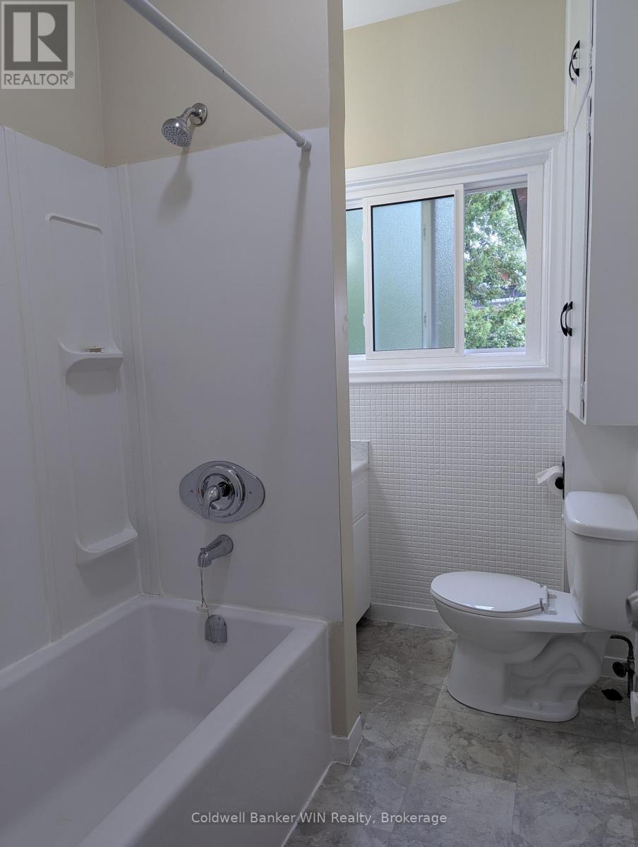 1 Geddes Street E, Minto, Ontario  N0G 1M0 - Photo 8 - X12293416