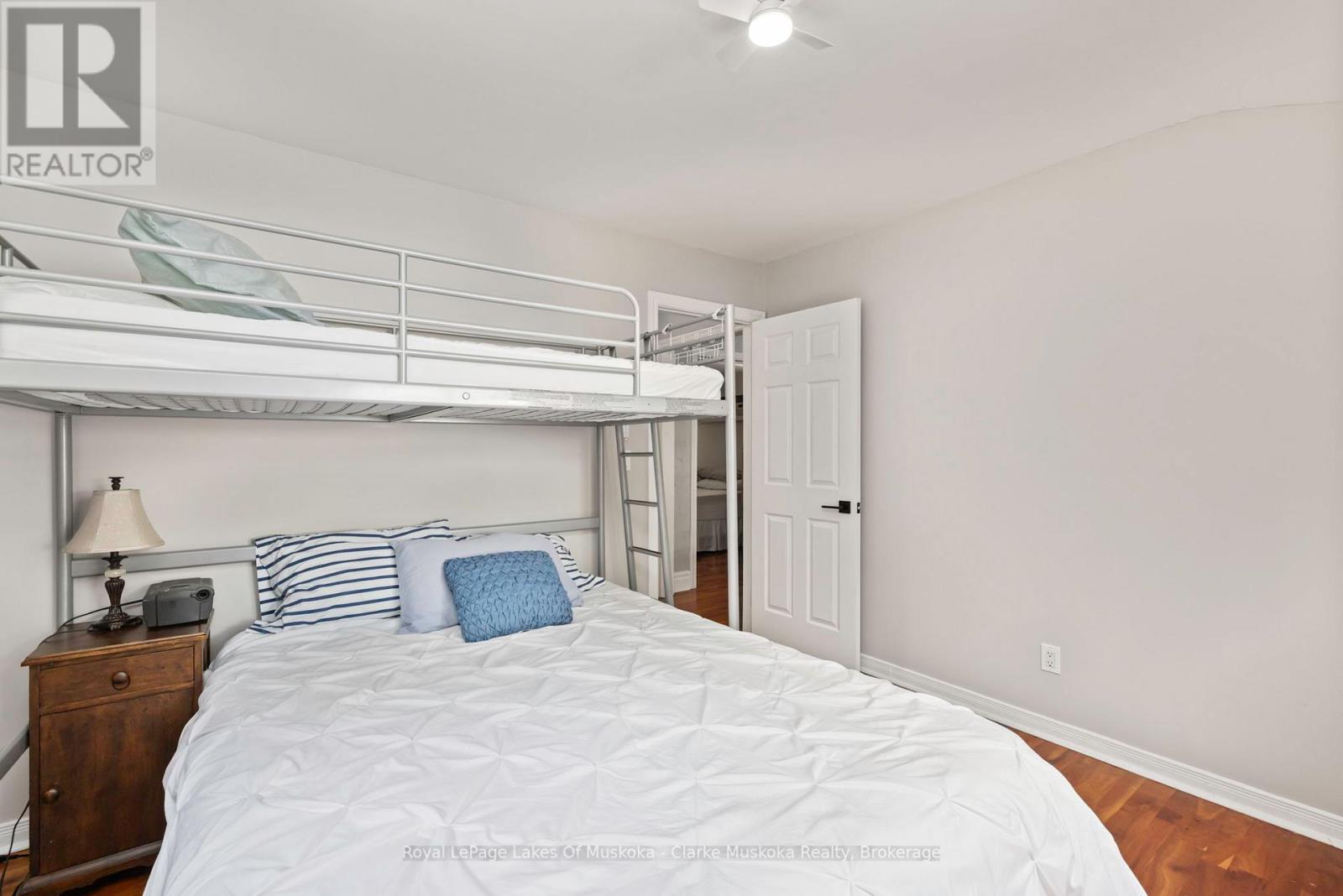 27 Joyce Lane, The Archipelago, Ontario  P0G 1G0 - Photo 16 - X12293419