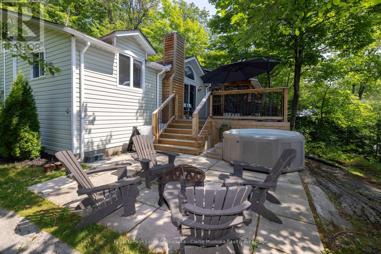 27 Joyce Lane, The Archipelago, Ontario  P0G 1G0 - Photo 3 - X12293419