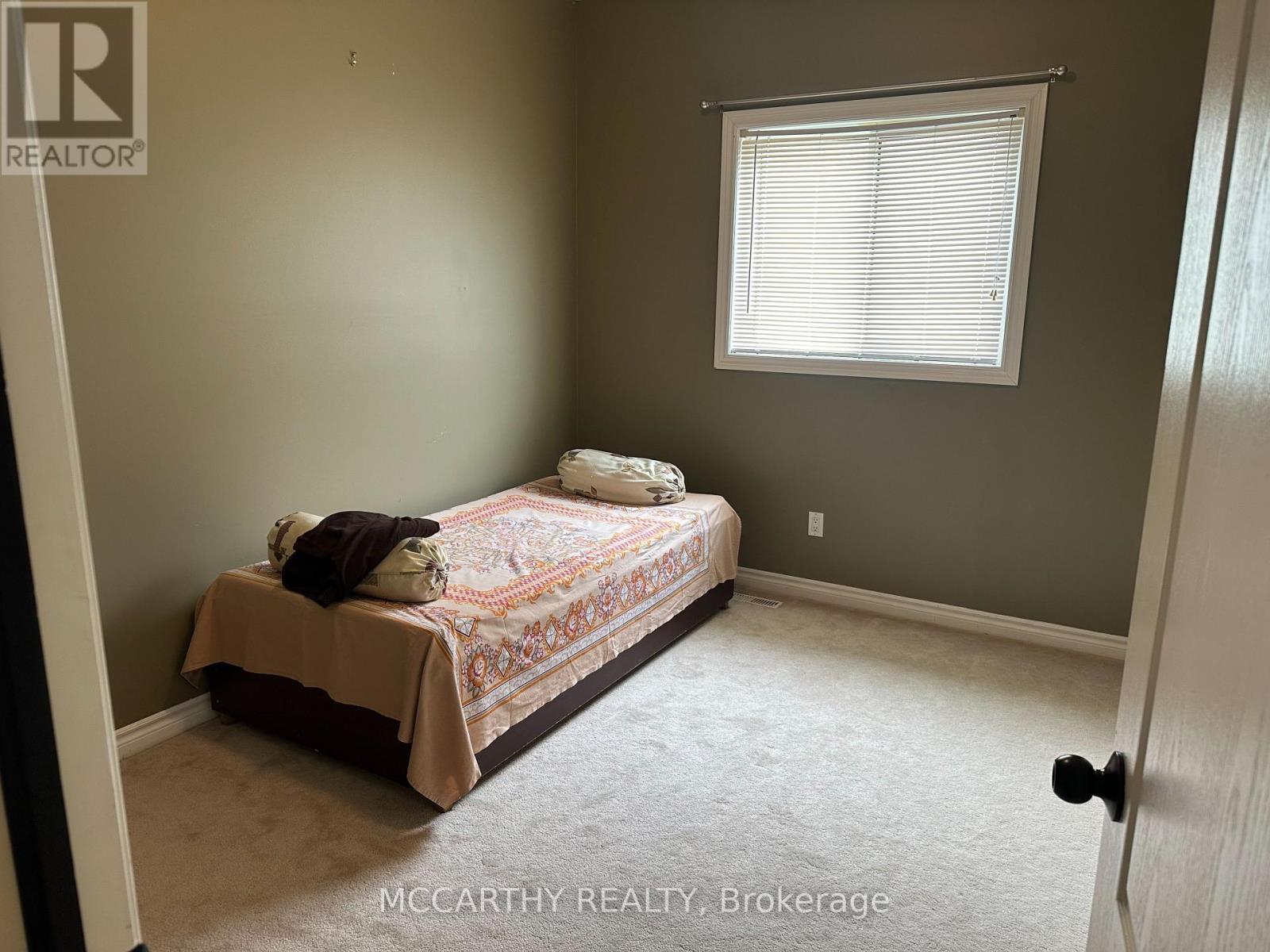 541 Fiddle Park Lane, Shelburne, Ontario  L9V 3B9 - Photo 17 - X12293184