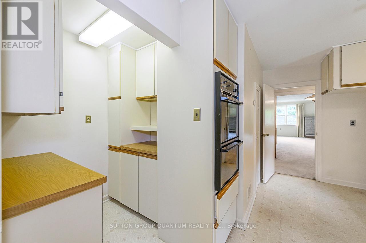 18 Sullivan's Lane, Hamilton (Dundas), Ontario  L9H 5N7 - Photo 16 - X12293230