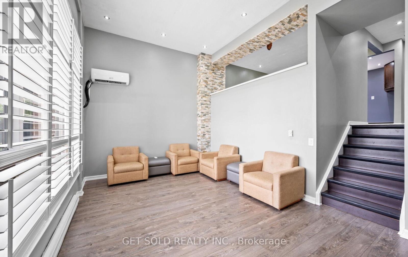 Property at 6 DARRAS COURT image 5